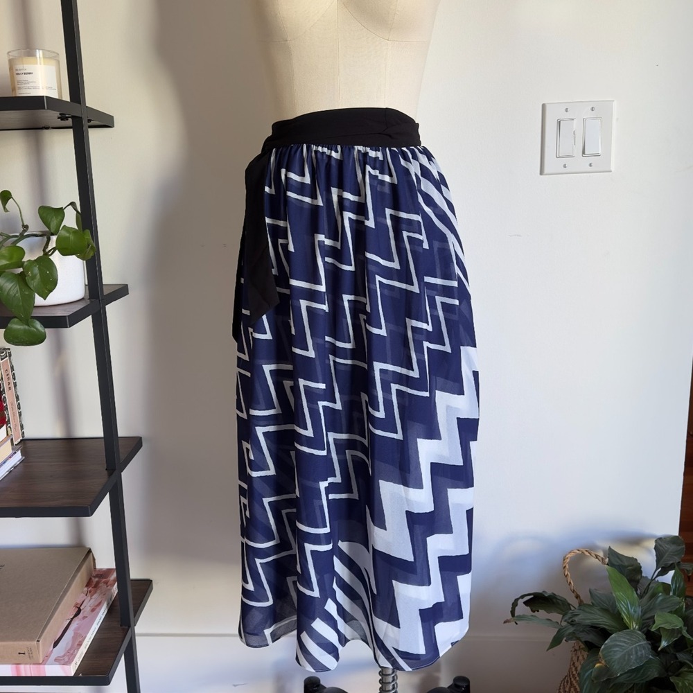 NEW Milly Patchwork Chevron Swimsuit Cover-Up Midi Wrap Skirt-Blue/White-Size‎ S